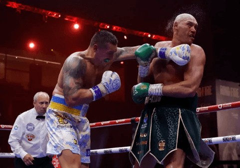 Tyson Fury vs Oleksandr Usyk: Highlights
